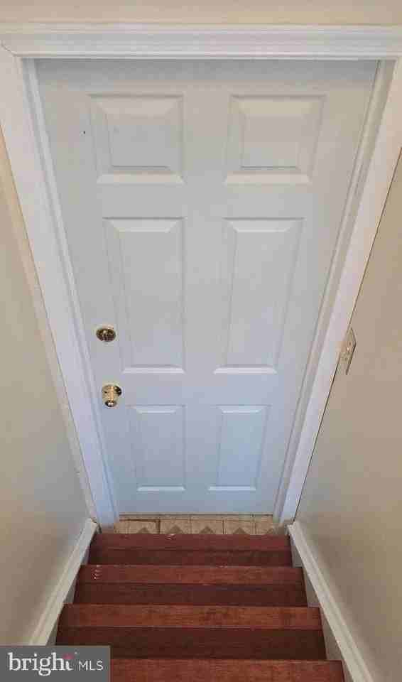 400 Beech St - Photo 6 of 13