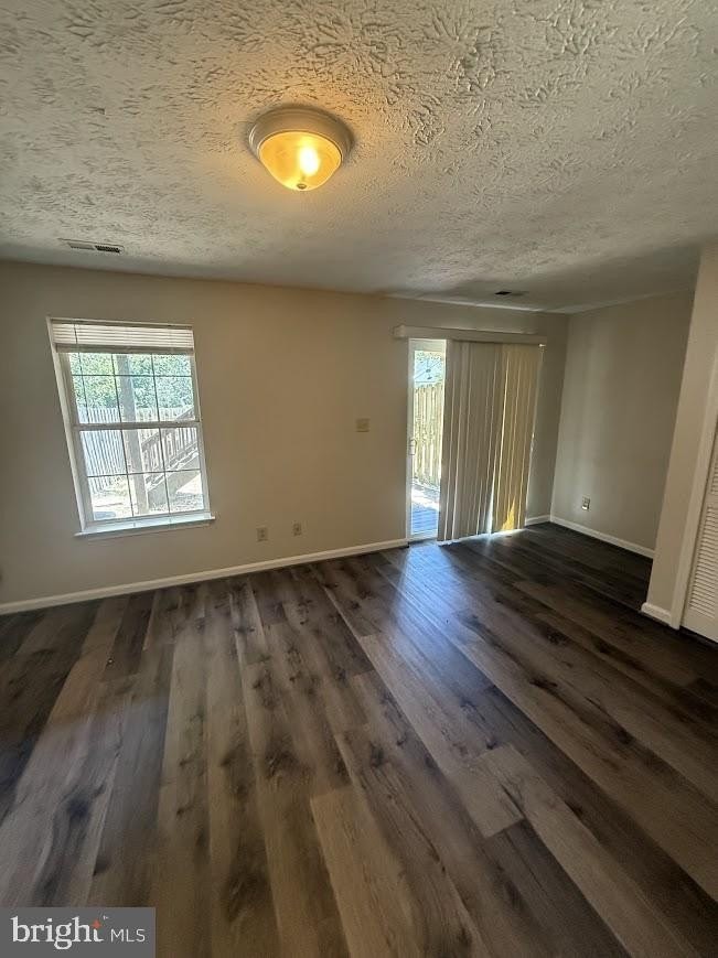 304 Tolbelt Ct - Photo 6 of 26