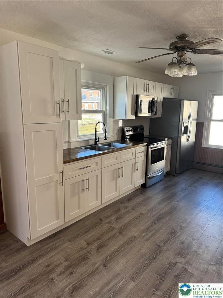 516 Heckman Ave - Photo 6 of 17