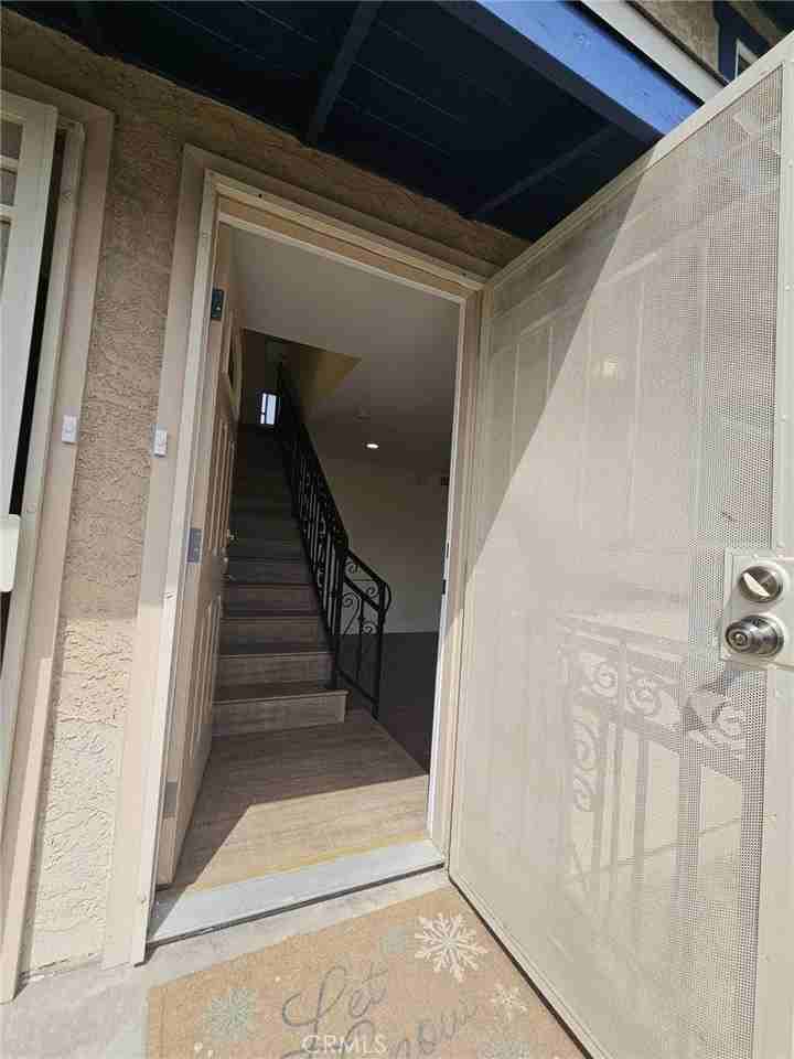 8041 Puritan St - Photo 2 of 18