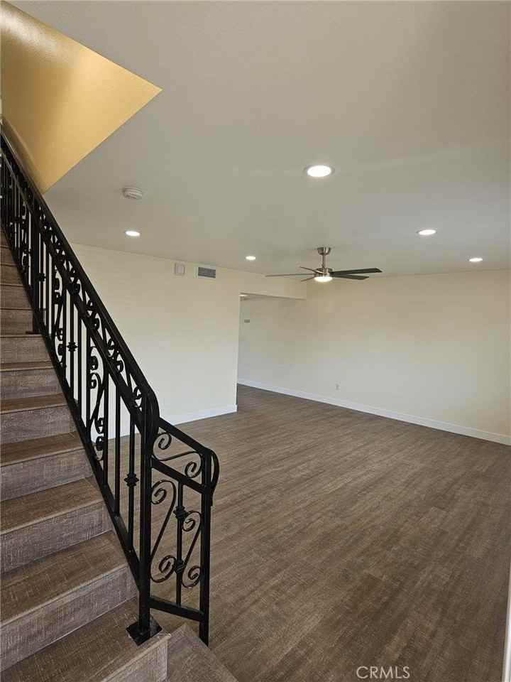 8041 Puritan St - Photo 4 of 18