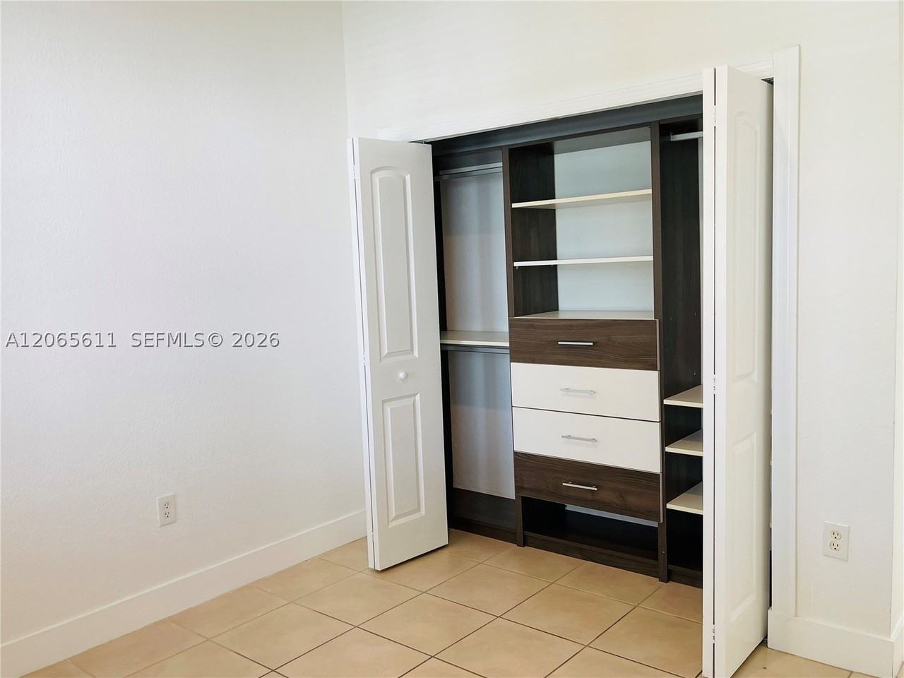 18162 Nw 91st Ct #18162 - Photo 6 of 28