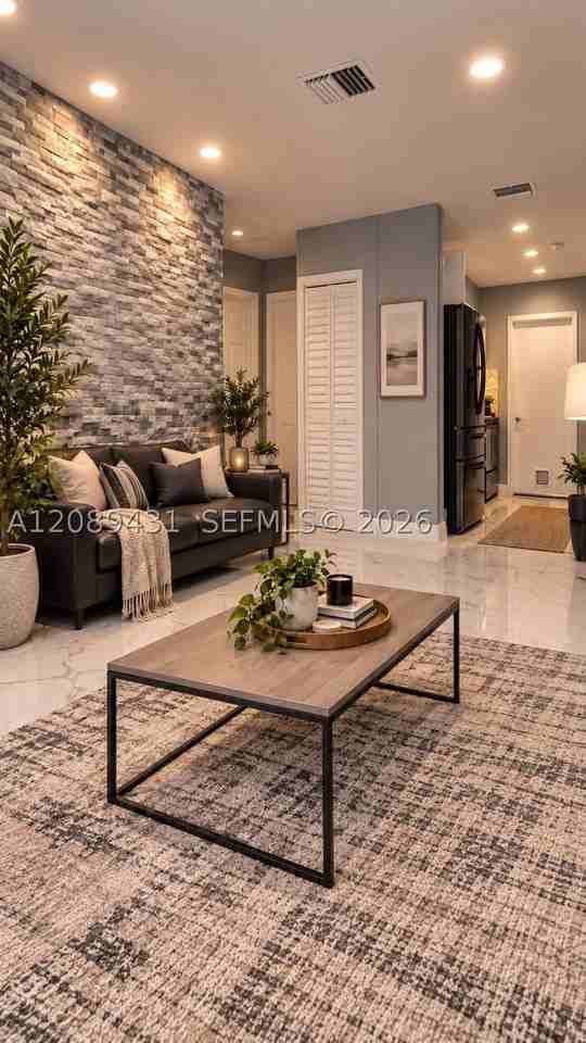 4960 Sw 28th Ter - Photo 2 of 10