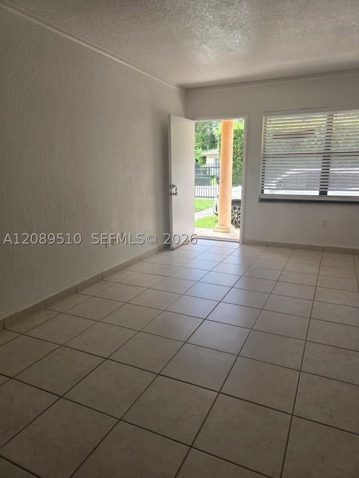 6125 Sw 63rd St #2 - Photo 3 of 8
