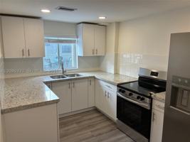 featured image of 2628 Sw 31st Pl #2628