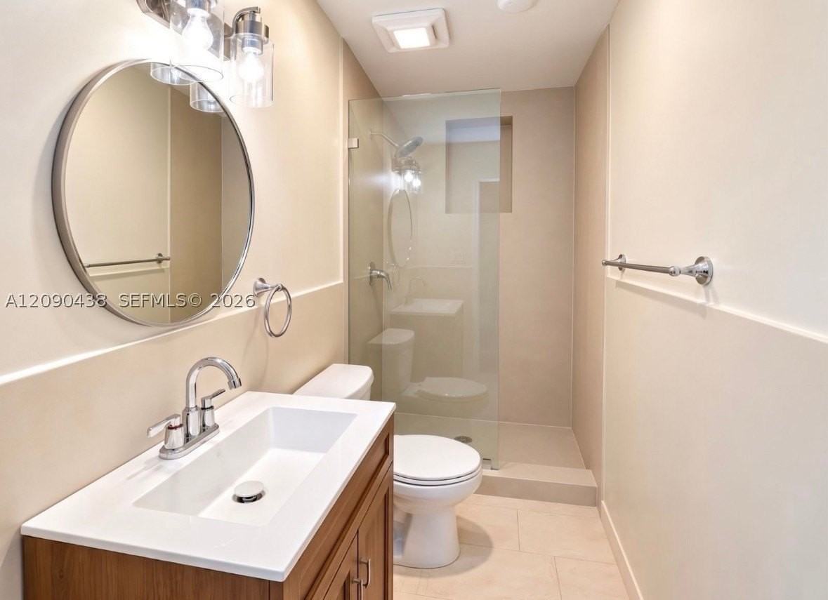 2153 Nw 24th St #3 - Photo 4 of 4