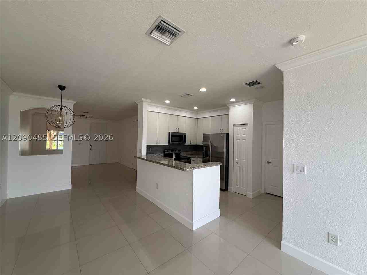 7140 Sw 166th Pl - Photo 3 of 14