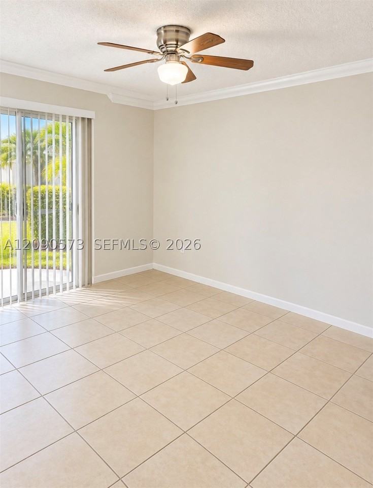 1211 S Independence Dr #1211F - Photo 5 of 12