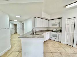 featured image of 507 Belmont Ln #507