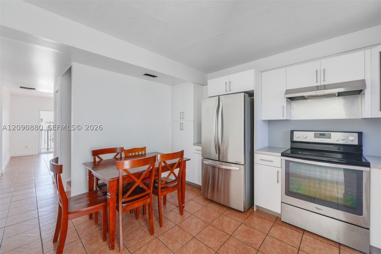 3494 E 4th Ave #1208 - Photo 6 of 33
