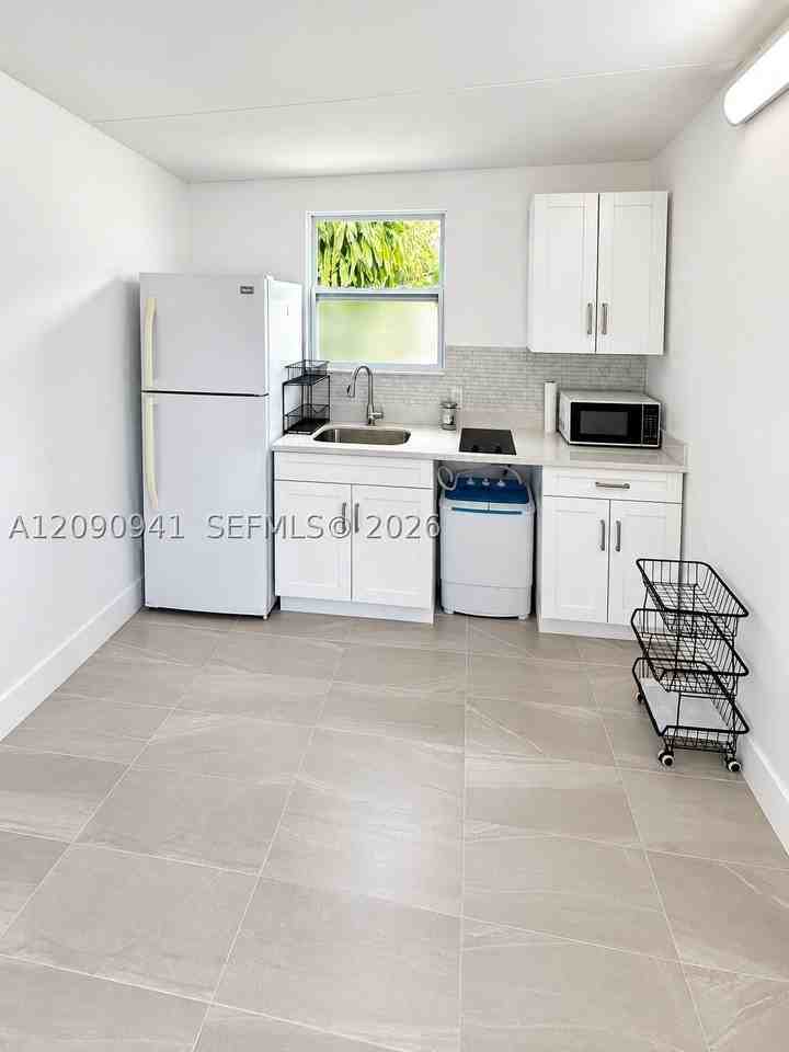 6765 Sw 34th St #0 - Photo 2 of 6