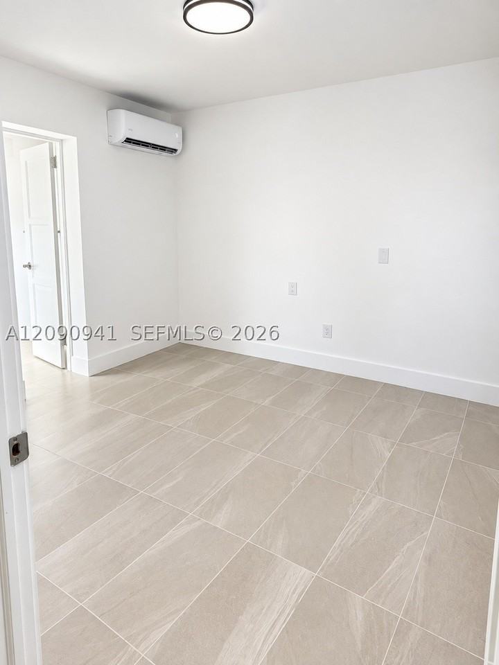 6765 Sw 34th St #0 - Photo 5 of 6