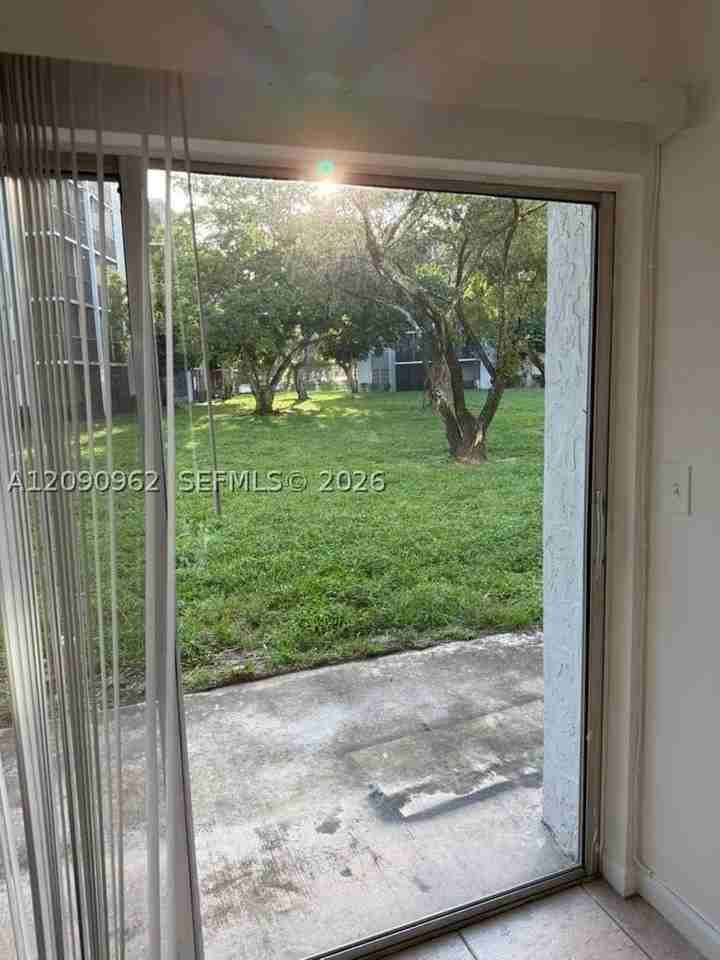 8740 N Sherman Cir #102 - Photo 5 of 20