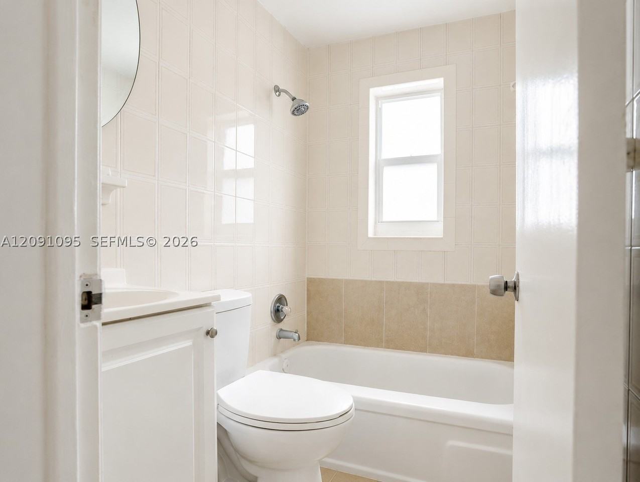 1186 Nw 103rd St #2 - Photo 2 of 5