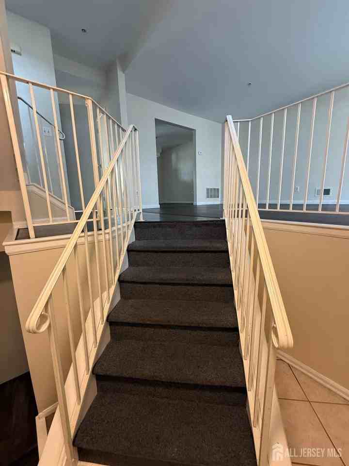 730 Harbortown Blvd - Photo 6 of 31