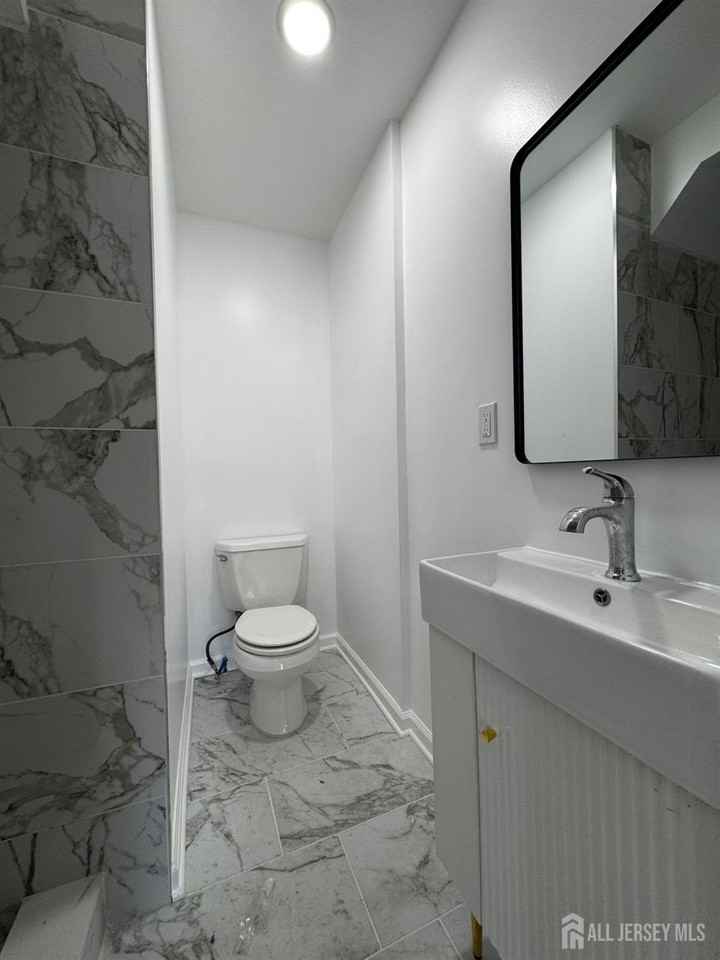 34 Willow St - Photo 2 of 15