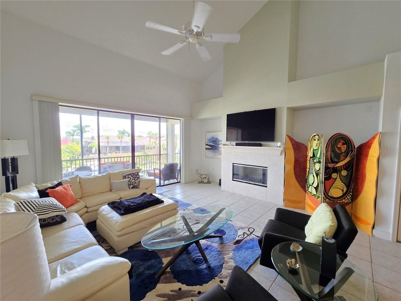 3905 Mariners Walk #826 - Photo 2 of 25