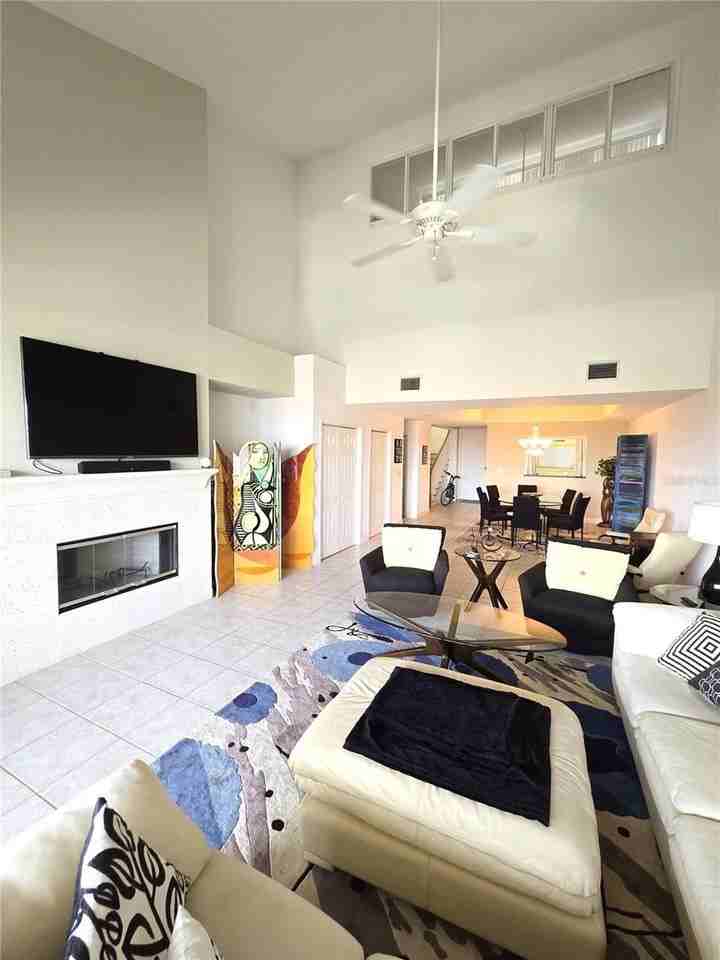 3905 Mariners Walk #826 - Photo 4 of 25
