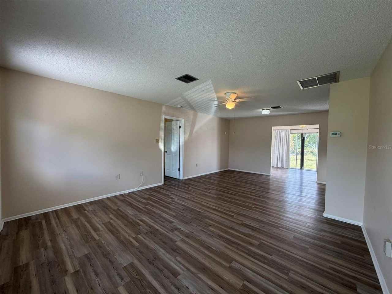 4010 Grobe St - Photo 3 of 25