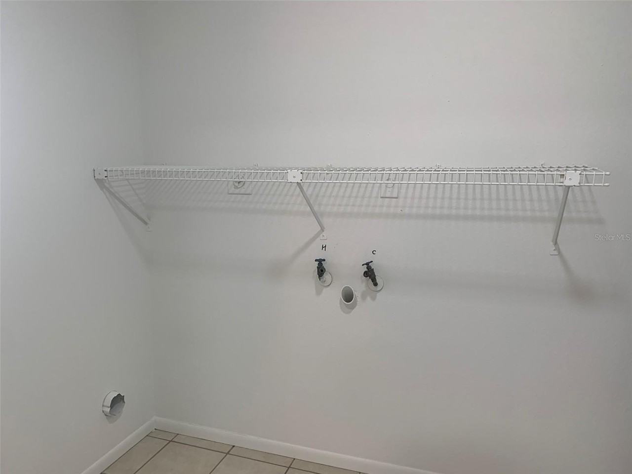 640 Harvey St - Photo 6 of 16