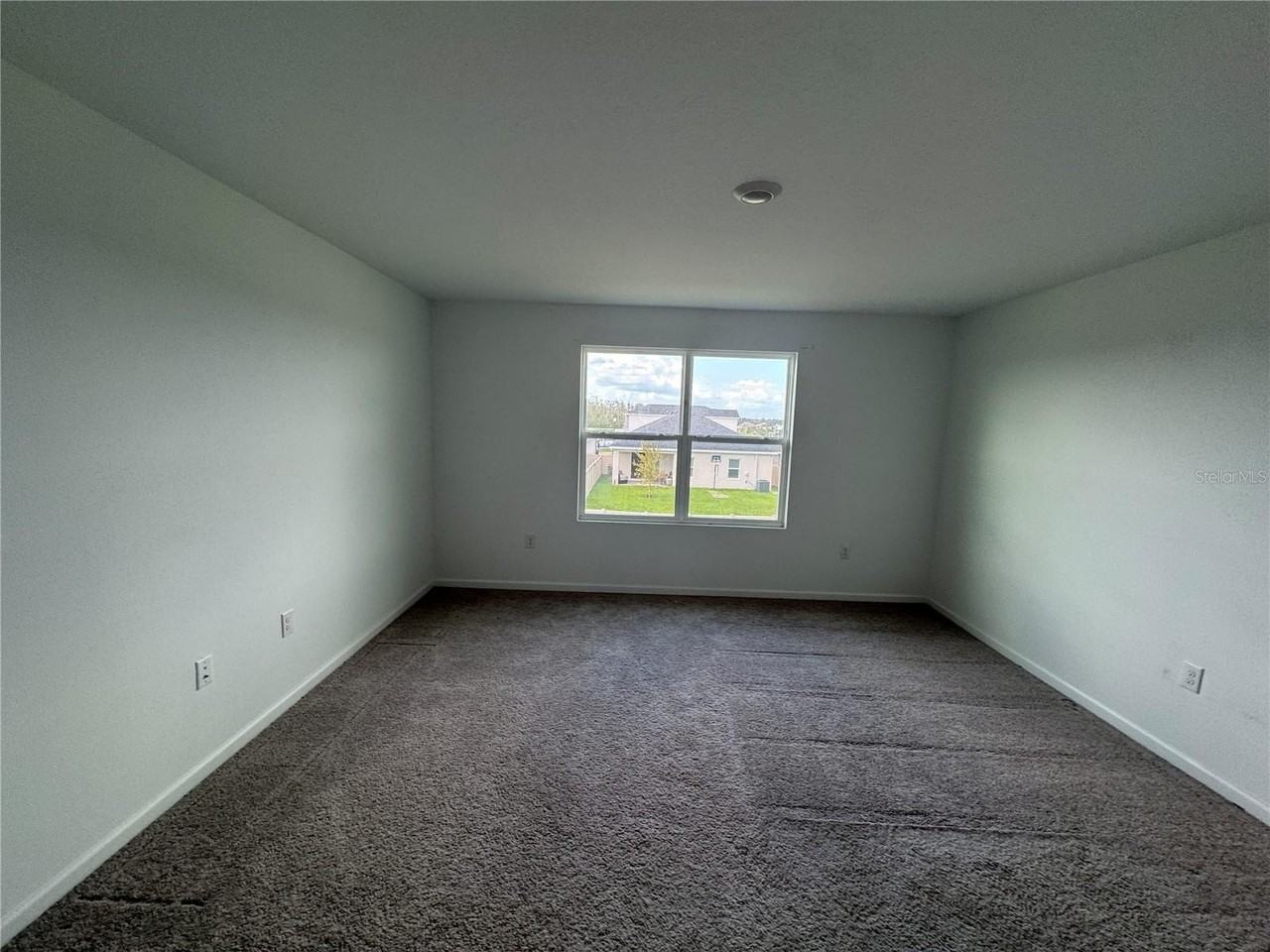 5909 Chestnut Grove Pl - Photo 4 of 10