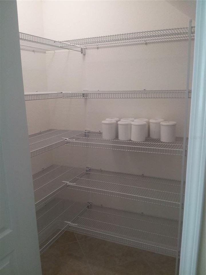 7651 Fordson Ln - Photo 5 of 27