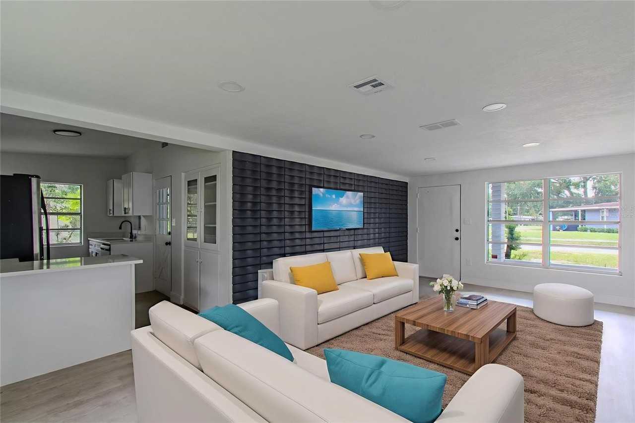 906 San Domingo Rd - Photo 4 of 22