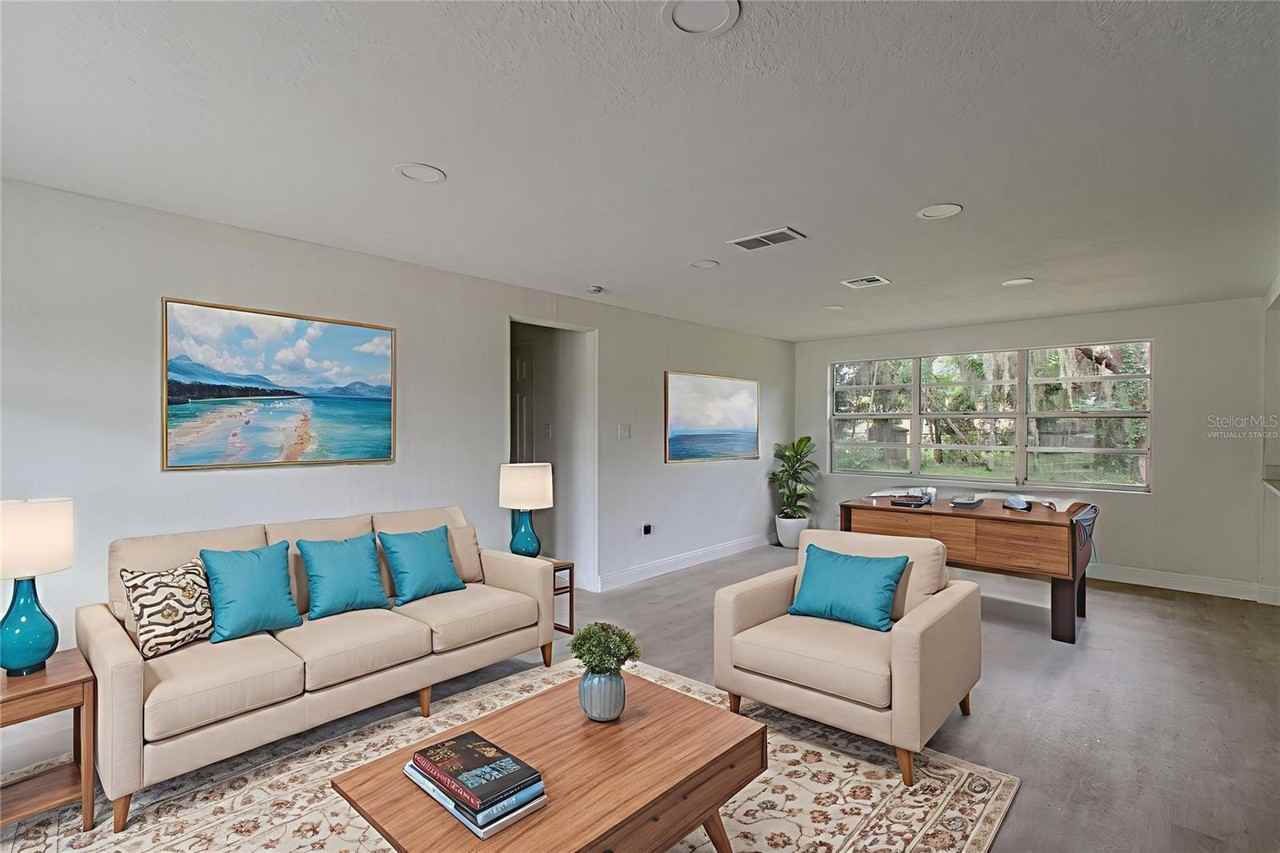 906 San Domingo Rd - Photo 5 of 22