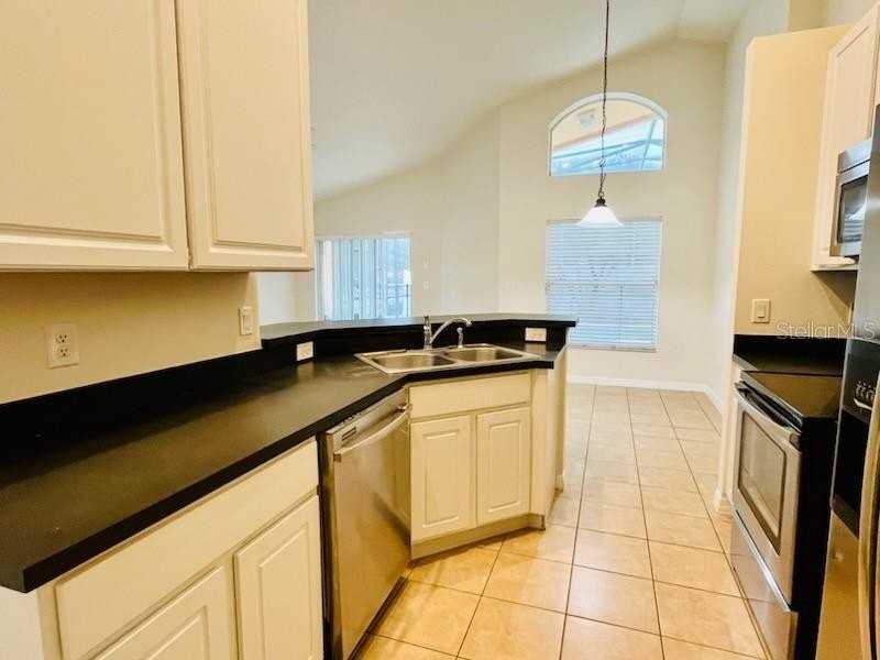 2537 Dharma Cir - Photo 7 of 30