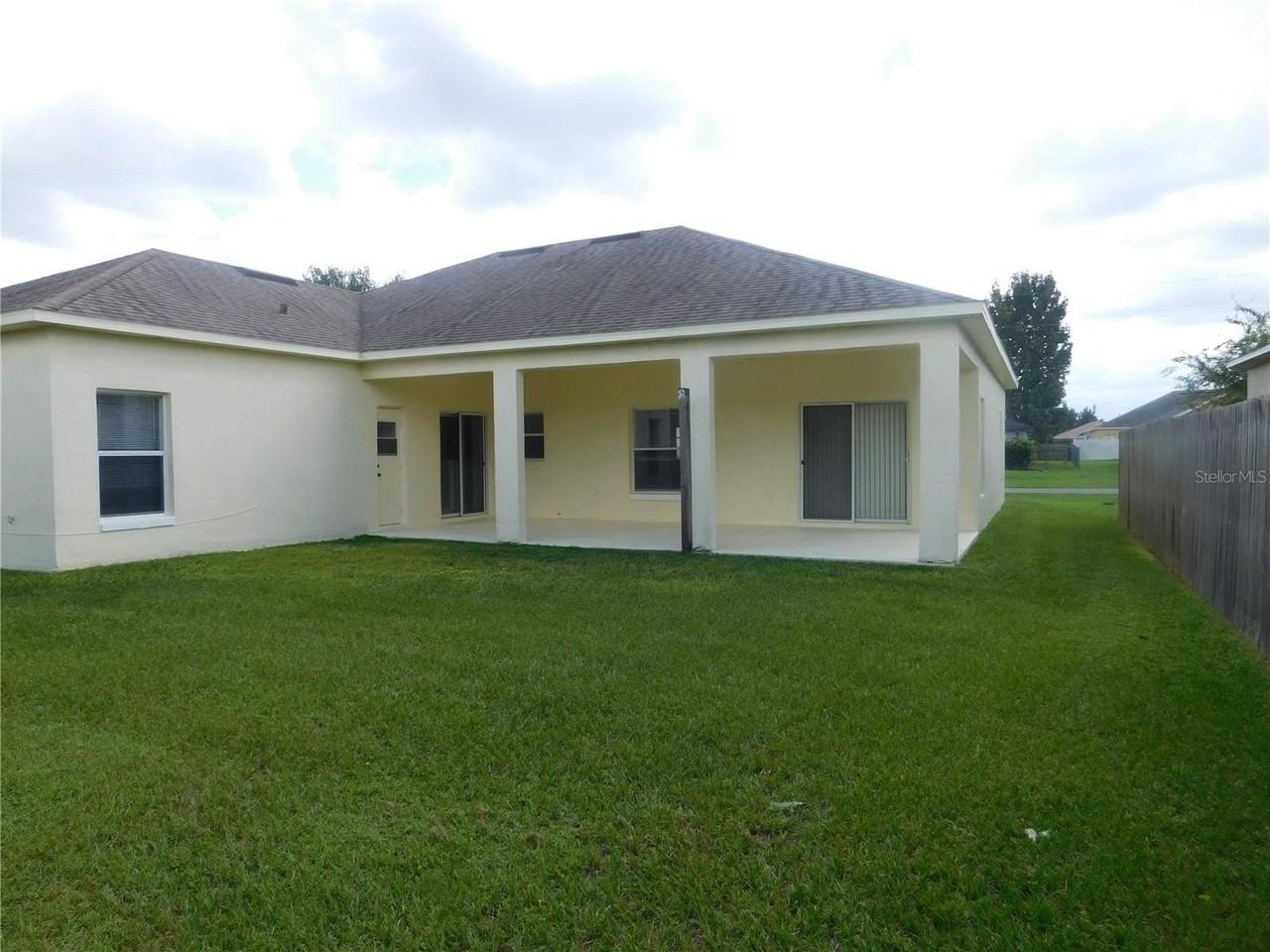 327 Alegriano Ct - Photo 3 of 32