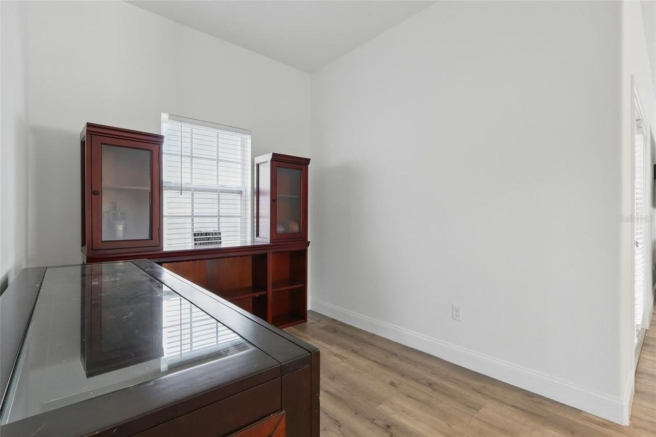 3024 W Douglas St - Photo 5 of 20