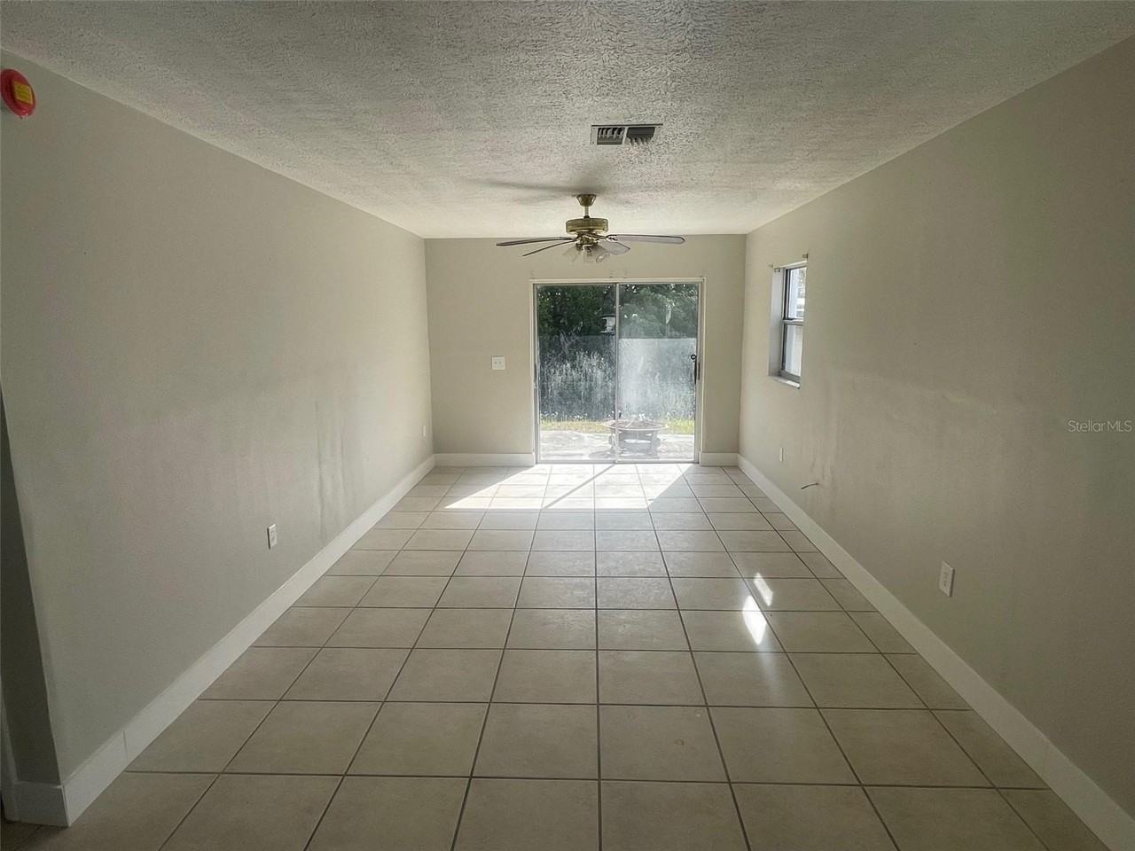 7322 Janczlik Dr - Photo 2 of 17
