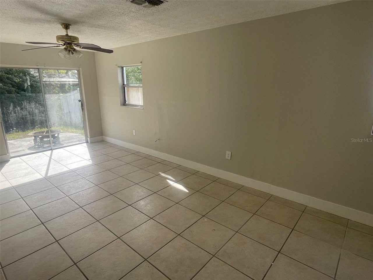 7322 Janczlik Dr - Photo 5 of 17
