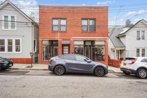 featured image of 15 Kaldenberg Pl