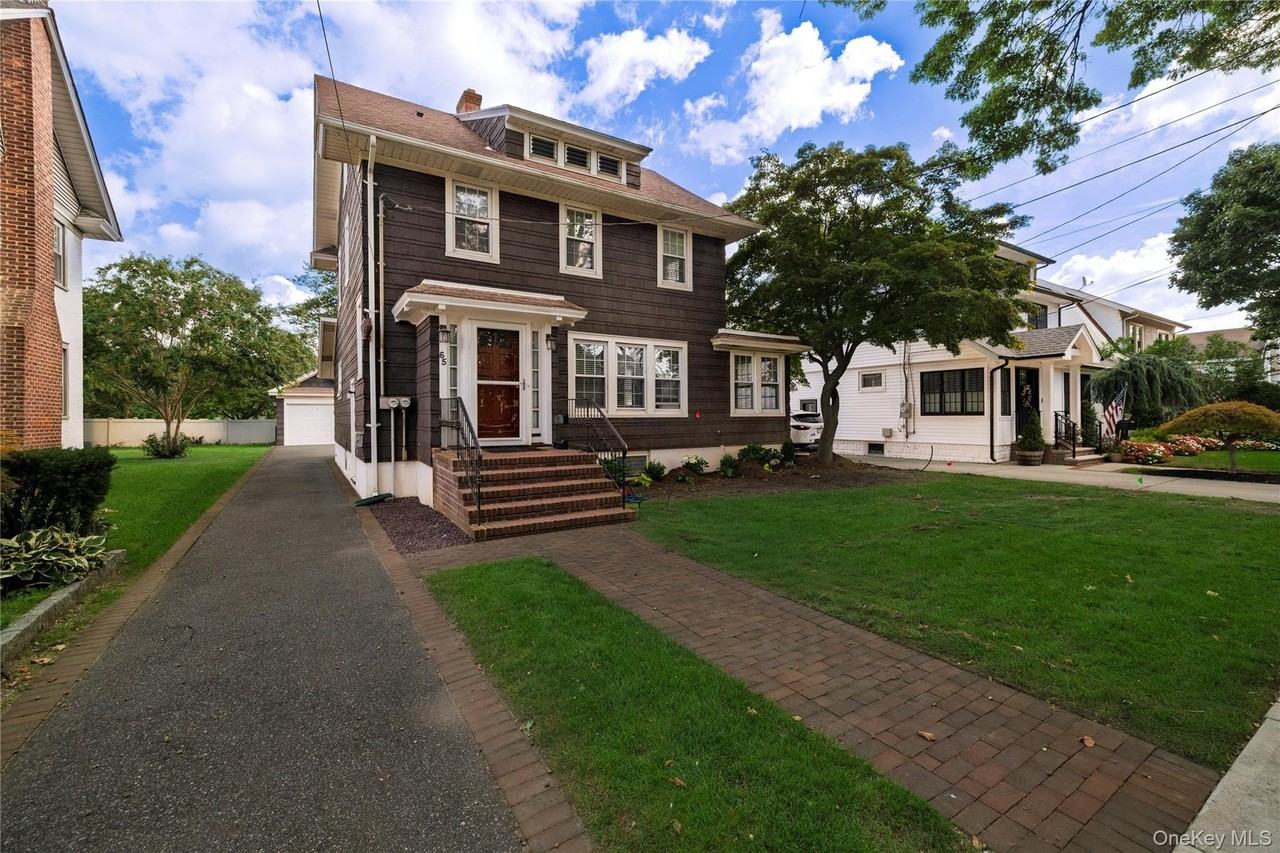 65 Lenox Ave - Photo 2 of 16