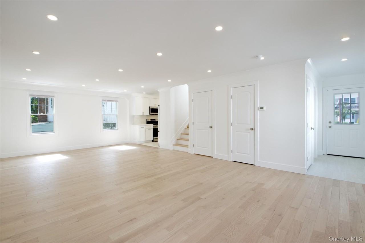 48 Linwood Rd N #B - Photo 5 of 16