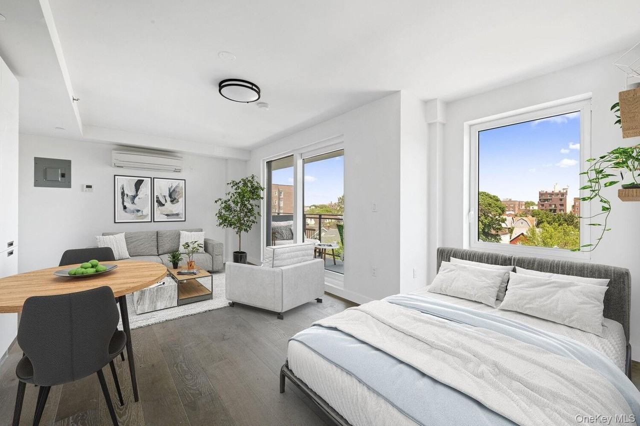 623 Avenue H #6C - Photo 5 of 12