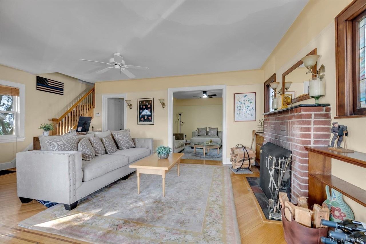 4711 Belmont Rd - Photo 3 of 21