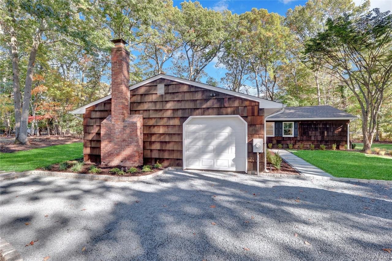 7 Canterbury Ct - Photo 6 of 38