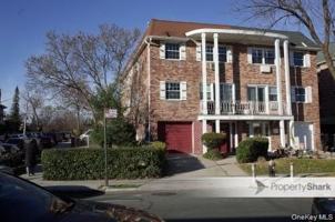 featured image of 21201 41st Ave