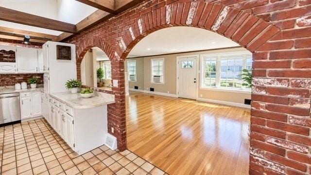 199 Elm St #199 - Photo 4 of 17