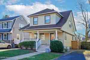 featured image of 119 Branch Ave