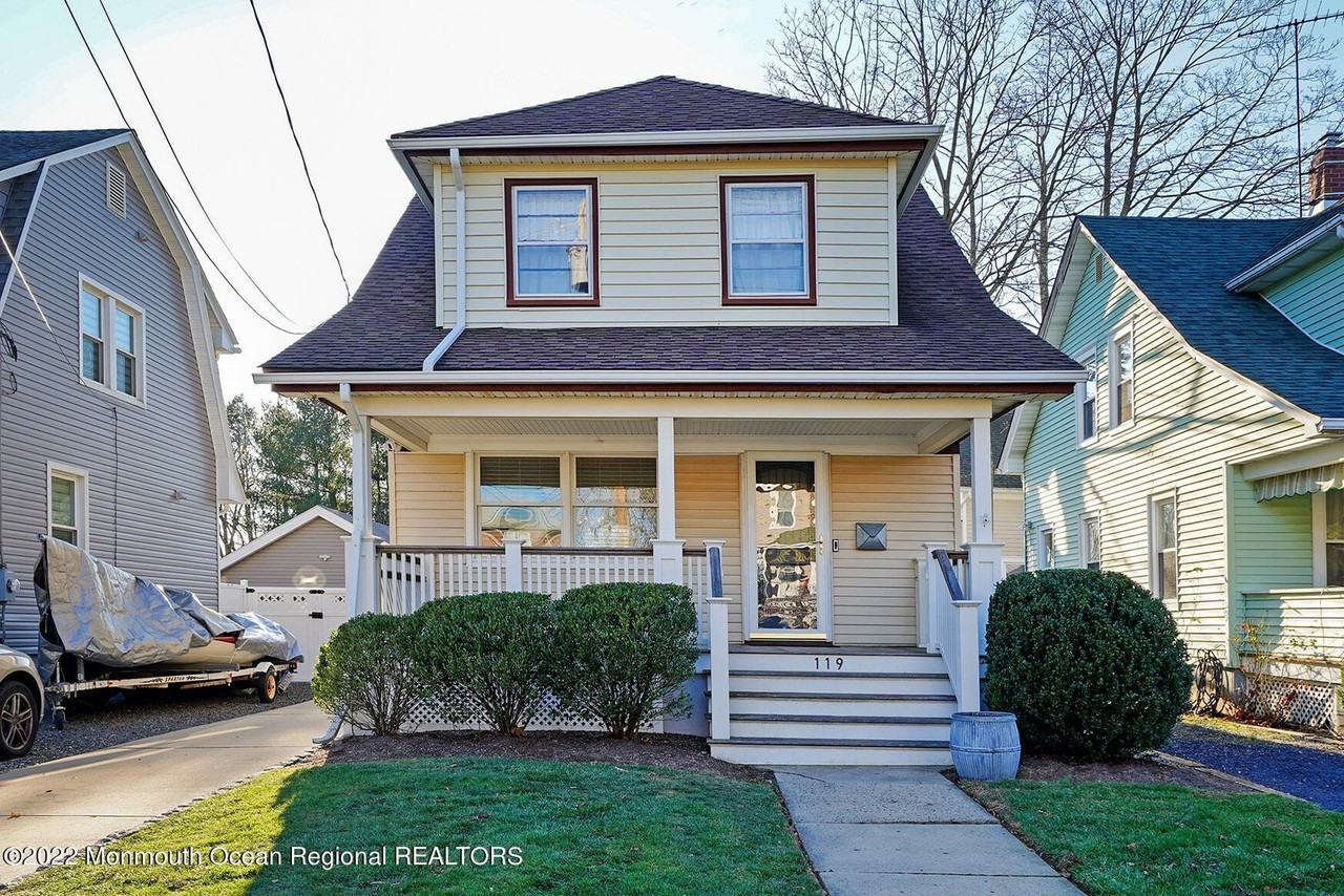 119 Branch Ave - Photo 3 of 25