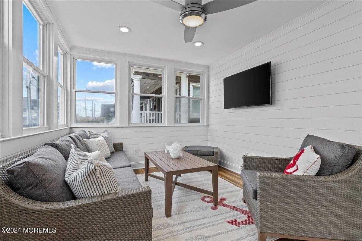 51 51 3rd Avenue - Photo 5 of 29