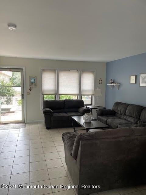1000 Grand Central Ave #5 - Photo 6 of 27