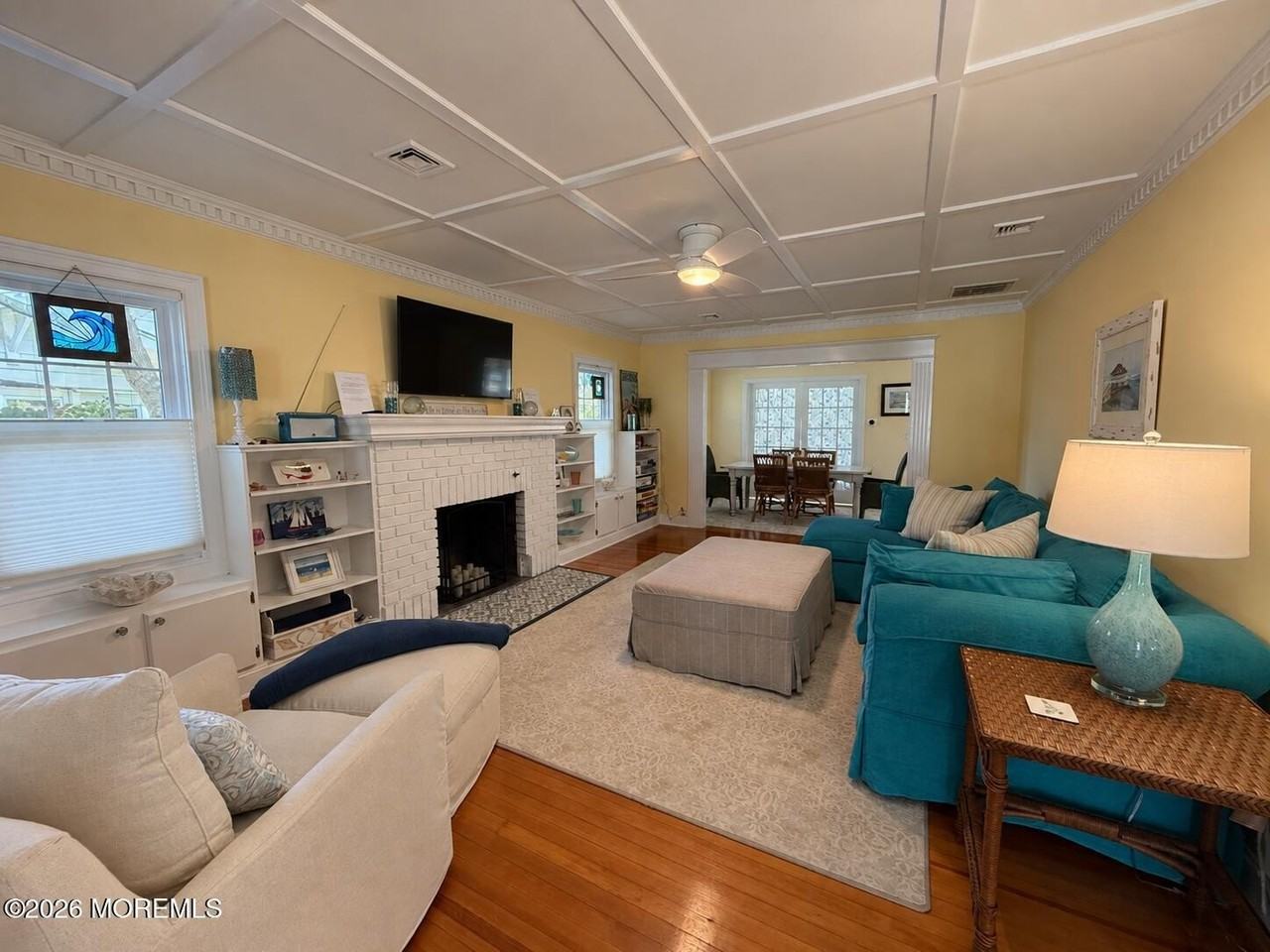 2116 4th Ave - Photo 3 of 22