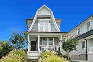 featured image of 401 Monmouth Ave