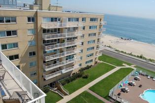 385 Ocean Blvd #2B - Photo 1 of 1