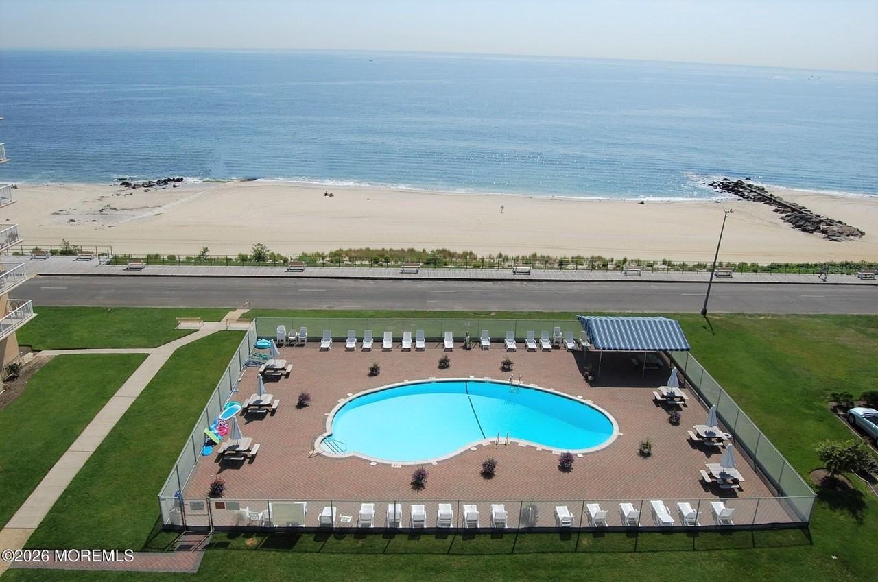 385 Ocean Blvd #2B - Photo 2 of 11