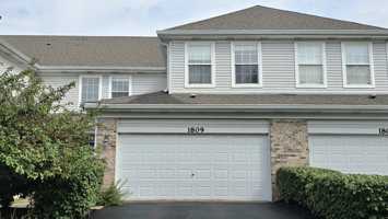 featured image of 1809 Golden Gate Ln